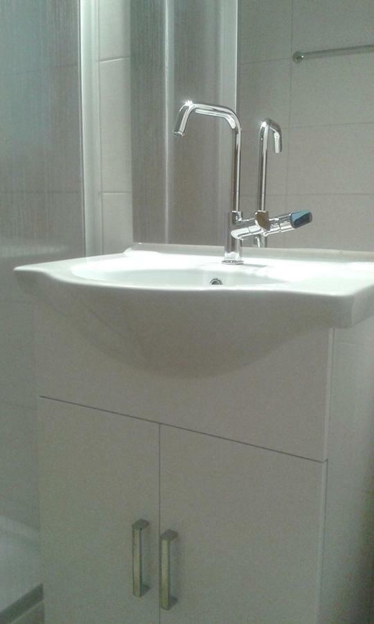 שרונס Ferienwohnung Angelika מראה חיצוני תמונה
